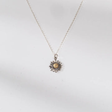 The Daisy - Necklace