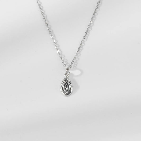 The Sue - Necklace